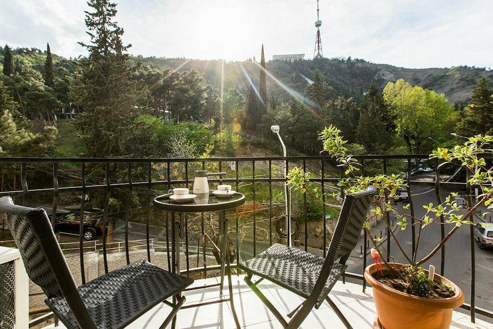 Romantic View Apartment Tbilisi Ngoại thất bức ảnh